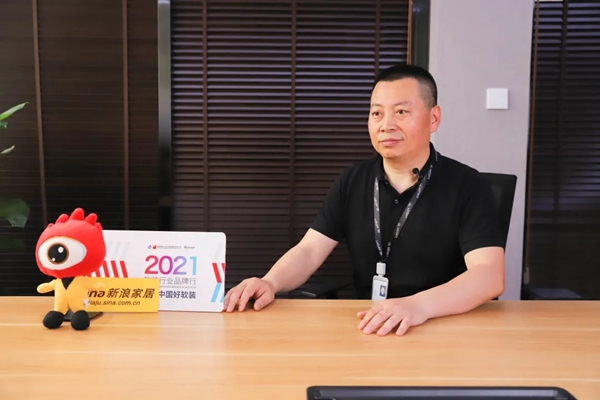  中展智奥、新浪家居、行业资深人士代表团走进艾是·布家居