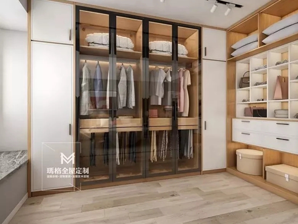 玛格全屋定制|让女人欲罢不能的衣帽间长什么样呢? 玛格全屋定制|让女人欲罢不能的衣帽间长什么样呢?