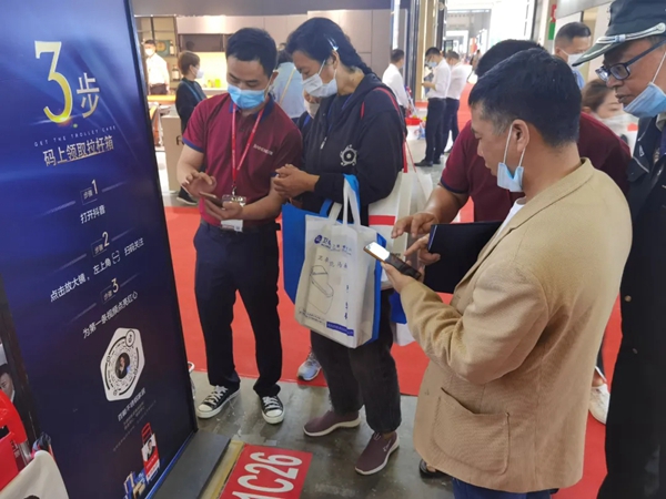 百能不锈钢家居亮相上海厨卫展，掀起后现代家居定制风潮！