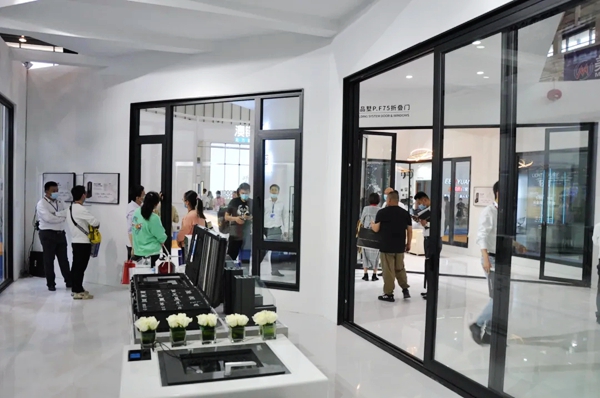 南京展会正在进行时 | 天东门窗带您一览现场盛况 南京展会正在进行时 | 天东门窗带您一览现场盛况