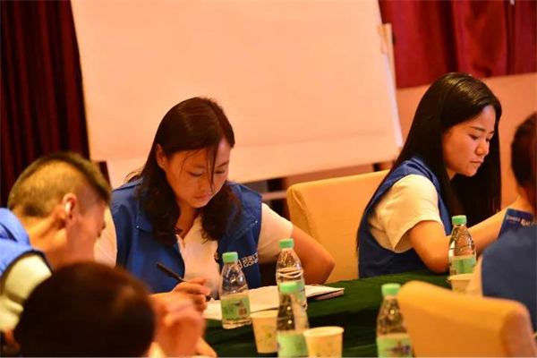 冠豪门窗2021年育商特训营第三期圆满结束 冠豪门窗2021年育商特训营第三期圆满结束