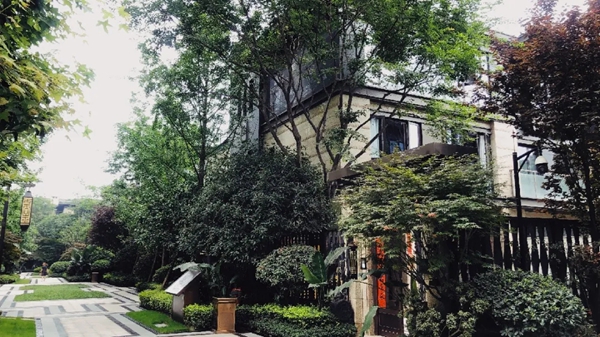 丽维家全屋定制｜成都夫妇花160万，2年时间打造450㎡美墅