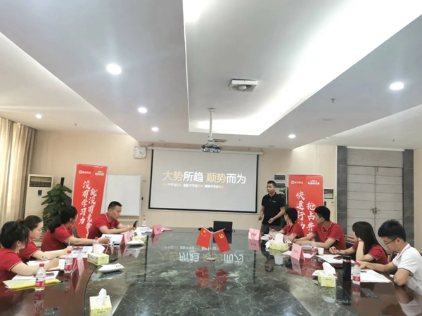 鹰牌陶瓷新鹰训练营（第二期）圆满结束！