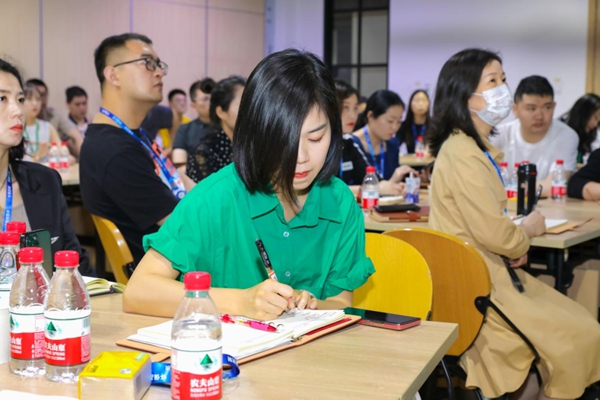 如鱼得水窗帘精品|《经销商赋能训练营》,满满干货 如鱼得水窗帘精品|《经销商赋能训练营》,满满干货