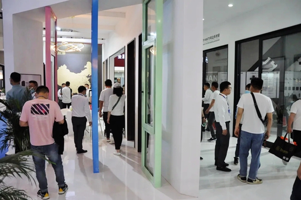 南京展会正在进行时 | 天东门窗带您一览现场盛况 南京展会正在进行时 | 天东门窗带您一览现场盛况