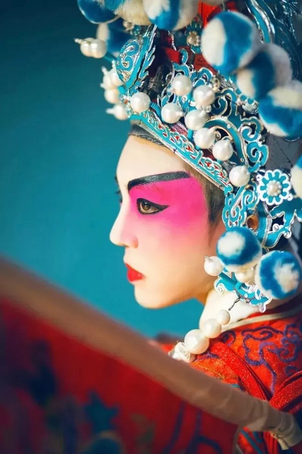 爱鹿创意街：国潮风尚，凭什么这么火？