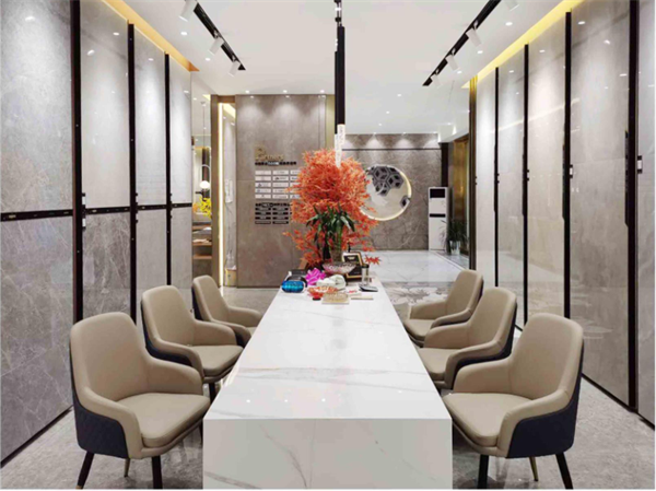 最美门店丨设计打造新地标安徽临泉欧神诺瓷砖店