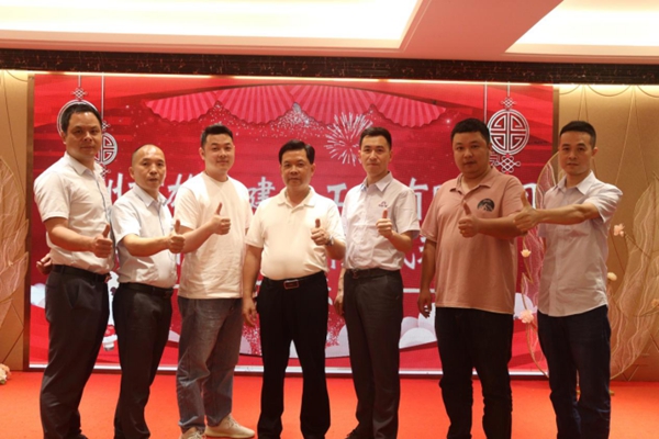 【喜大普奔】铿固门窗梅州店隆重开业,总部经理到店1对1指导