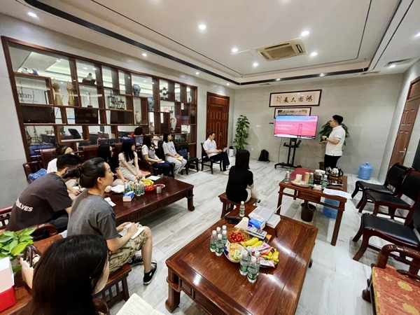 【成长在金科陶瓷】石湾金科旗舰店优秀员工到金科总部学习之旅圆满成功