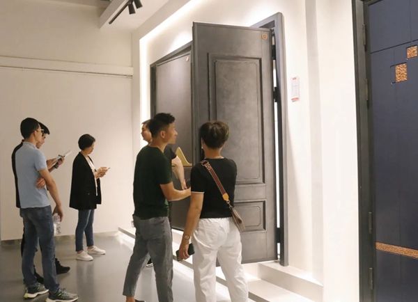 德诺特墅质臻品门新品发布会：耀出·新境界