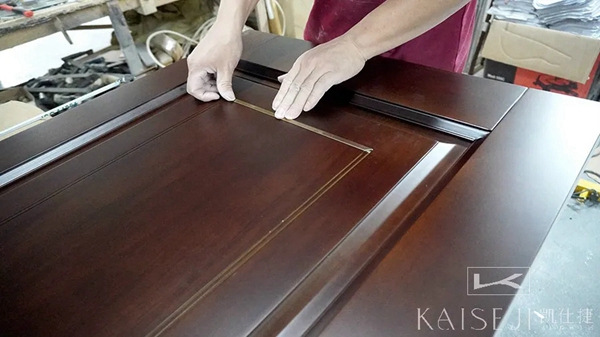 凯仕捷整木定制的品质之行:走进化工厂 凯仕捷整木定制的品质之行:走进化工厂