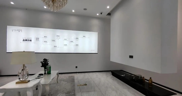 罗兰德式门窗终端形象样板店最新亮相