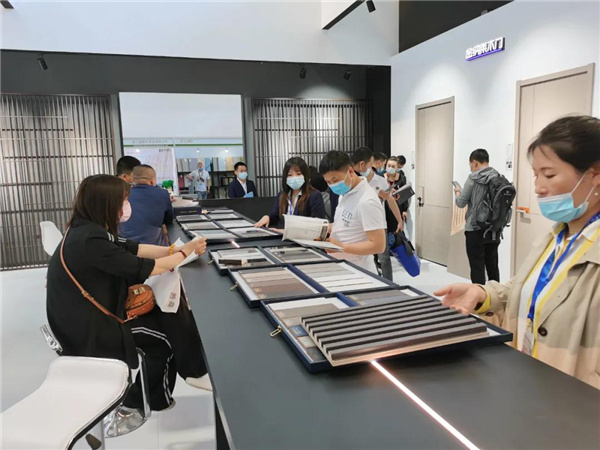 金纳莱家居重磅出击北京门业展 先睹为快 金纳莱家居重磅出击北京门业展 先睹为快