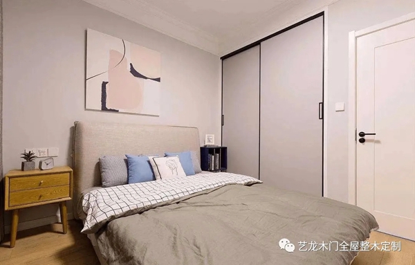 艺龙木门全屋整木定制保障优质睡眠！