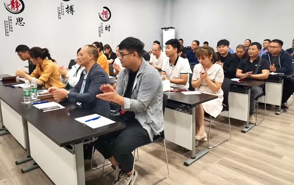 罗斯顿智能门窗2021年第一期新商培训会成功举行