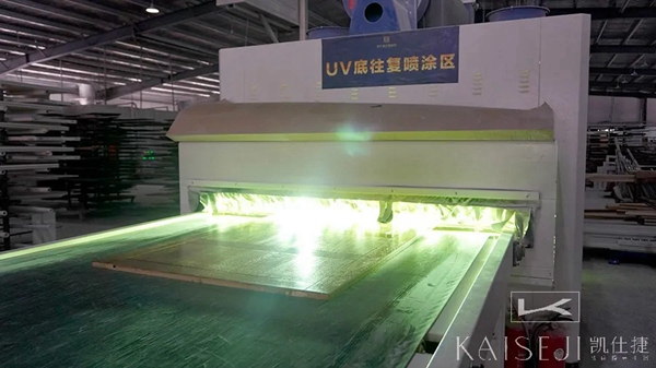 凯仕捷整木定制的品质之行:走进化工厂 凯仕捷整木定制的品质之行:走进化工厂