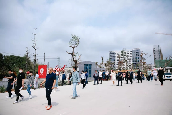 CBD Fair 品牌速递 | 全新红苹果 · 维德高定系列，为您打造幸福家