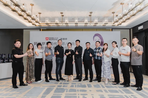 冠军品质|九球天后潘晓婷正式成为阿贝罗尼现代大师品牌形象大使！