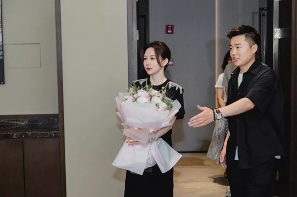 冠军品质|九球天后潘晓婷正式成为阿贝罗尼现代大师品牌形象大使！