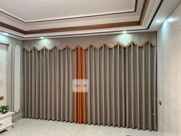 如鱼得水窗帘精品|高级灰+爱马仕橙，打造不一样的轻奢风