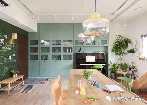 佰丽爱家全屋定制|这对夫妻把游乐场搬进了139㎡的家！