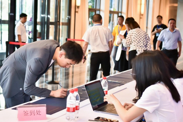 同心共随 稳步升维 | 2021乔金斯整木定制年中经销商大会圆满落幕！