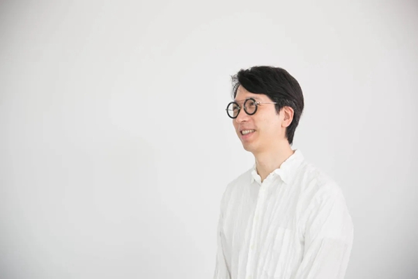 木里木外：开展的卷轴，铺陈东方情怀
