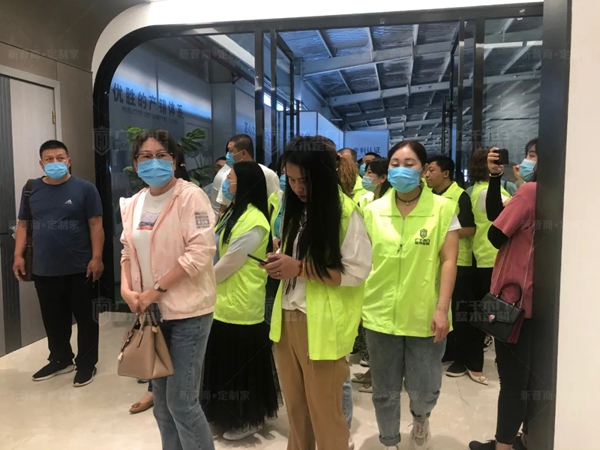 广千木门整木定制|新起点新机遇：“I5理想生活馆”迎首批经销商考察参观
