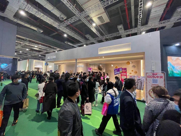 慧亚“品牌优选”|超十万经销商都在看的展会直播即将开播！