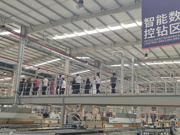 燃爆全场｜亚度家居再次闪耀2021成都家具展