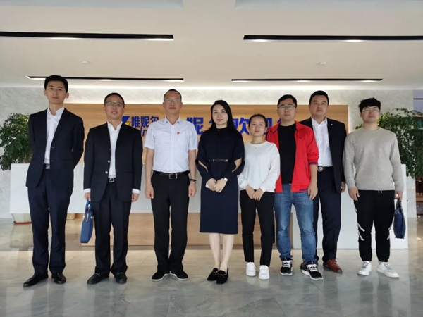 抚州市政府金融办相关领导及上海证券交易所资深专家组莅临唯妮尔公司调研指导