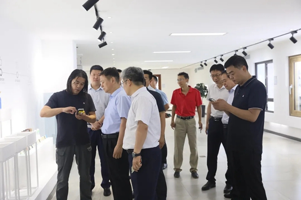 科饶恩被动窗：河南省科技厅副厅长陈志强一行莅临参观调研