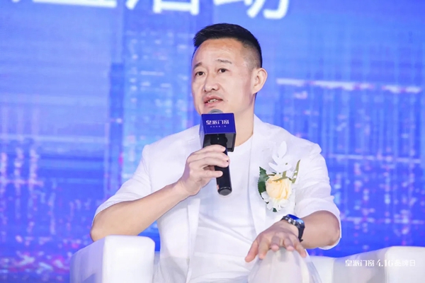 皇派门窗坚持长期主义，消费者满意是首重