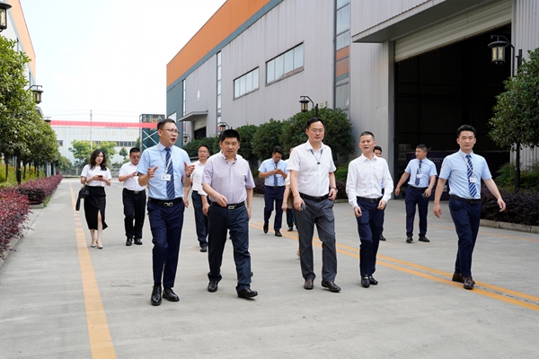 美萨门窗迎接门窗加盟物业合作方华美立家集团总裁张志良一行到访