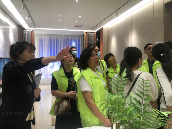 广千木门整木定制|新起点新机遇：“I5理想生活馆”迎首批经销商考察参观