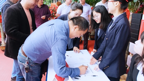 全新升级 扬帆起航——申斯达全屋定制高定馆盛大开业 全新升级 扬帆起航——申斯达全屋定制高定馆盛大开业