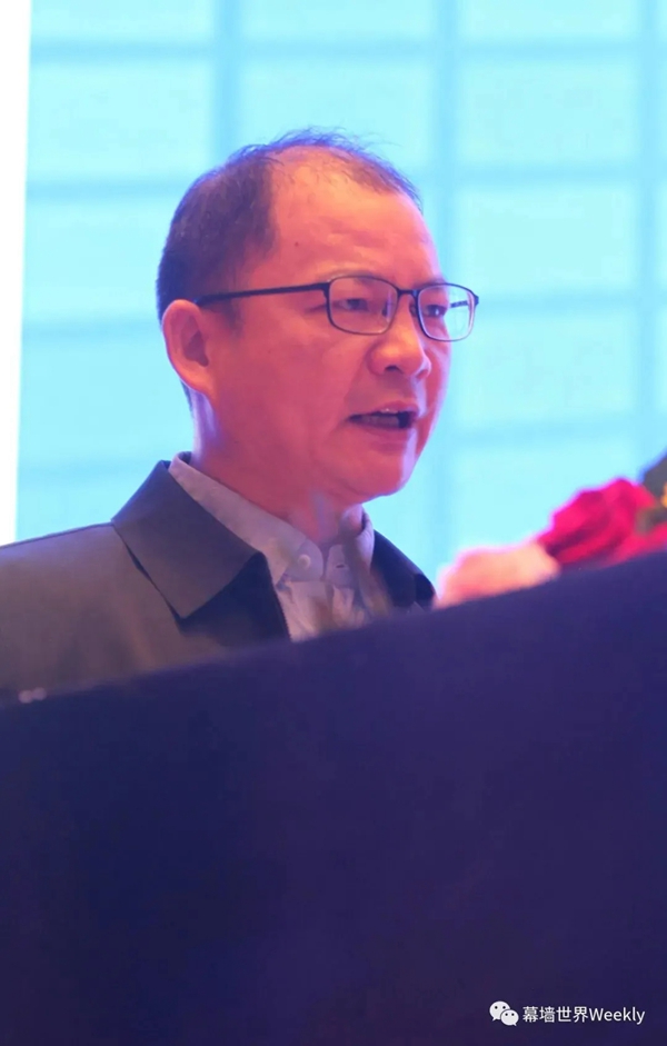 安泰建筑胶|解题“双碳”，邹珍凡总经理出席幕墙领军企业家峰会分享集泰经验