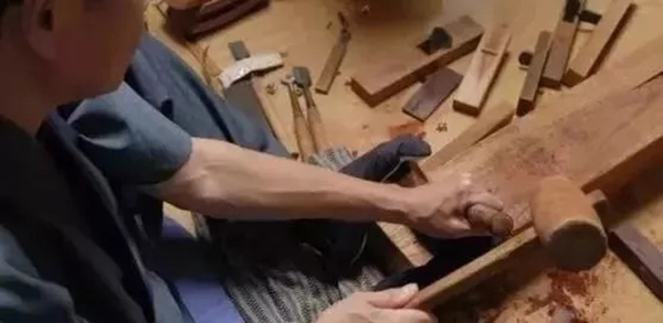 鲁班世家全屋定制|《鲁班经》凳不离三、门不离五、床不离七、桌不离九