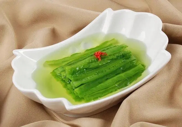 伊莎莱|这是“布”一样的消暑攻略？趁热收下吧！