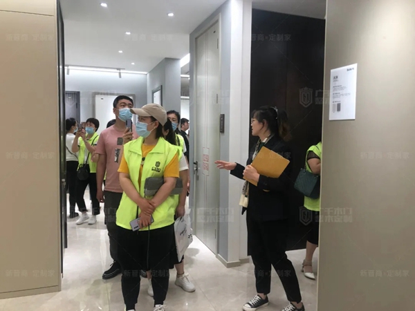 广千木门整木定制|新起点新机遇：“I5理想生活馆”迎首批经销商考察参观