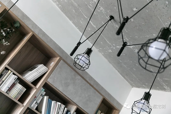 佰丽爱家全屋定制|93㎡北欧风3居室，书房和厨房的玻璃隔断
