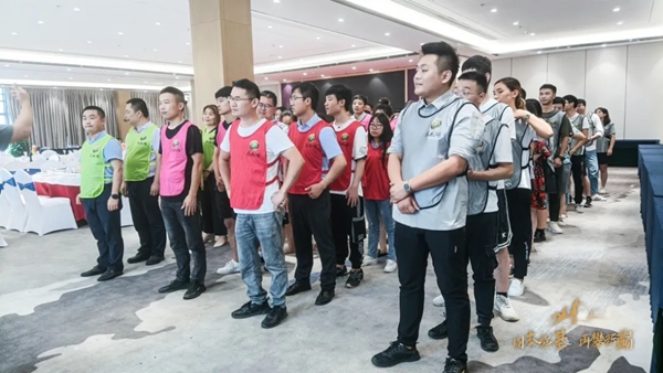 尚鼎定制家2021年中总结暨团建拓展活动圆满收官！