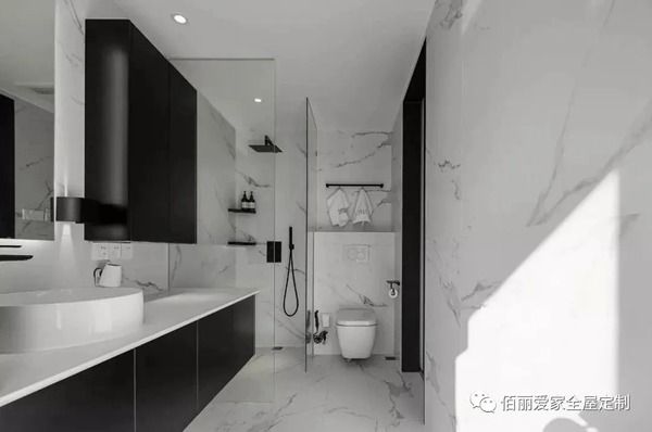 佰丽爱家全屋定制|卫生间会收纳，告别脏乱差！
