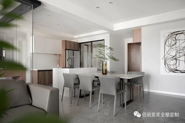 佰丽爱家全屋定制|140㎡现代风3居室，集办公、休息于一体的设计