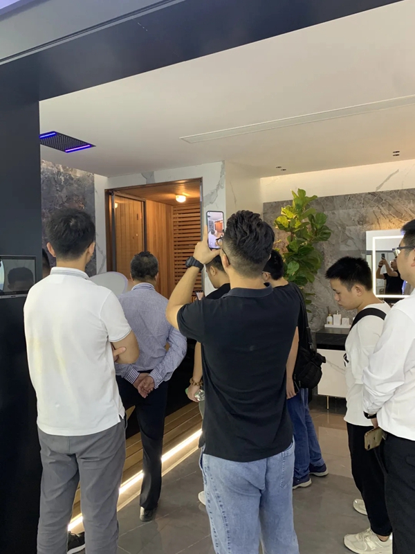 回点装饰组团考察 解码BSPH宝思派智能家居智装设计之美