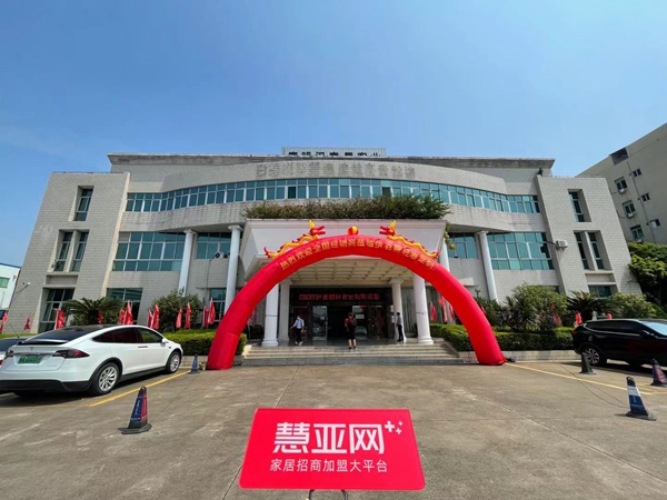 伊百丽轻奢定制李伟：用设计的5个力推动品牌战略升级