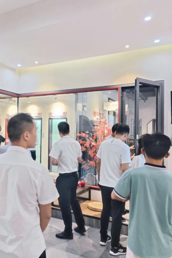 亮阁门窗丨中国建博会（广州）外的另一焦点