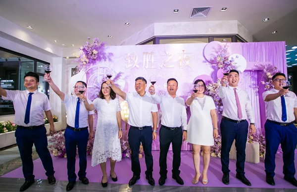 致尚门窗《价值塑造·致胜之道》超级研修班暨5.0专卖店耀世发布会圆满收官！