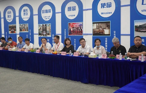 深化共促 共谋发展|中欧节能门窗产业发展联盟考察团莅临伊盾门窗参观交流