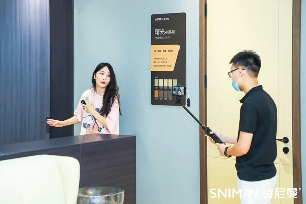 直击展会首日▏诗尼曼全屋定制四馆齐发,C位出圈建博会! 直击展会首日▏诗尼曼全屋定制四馆齐发,C位出圈建博会!